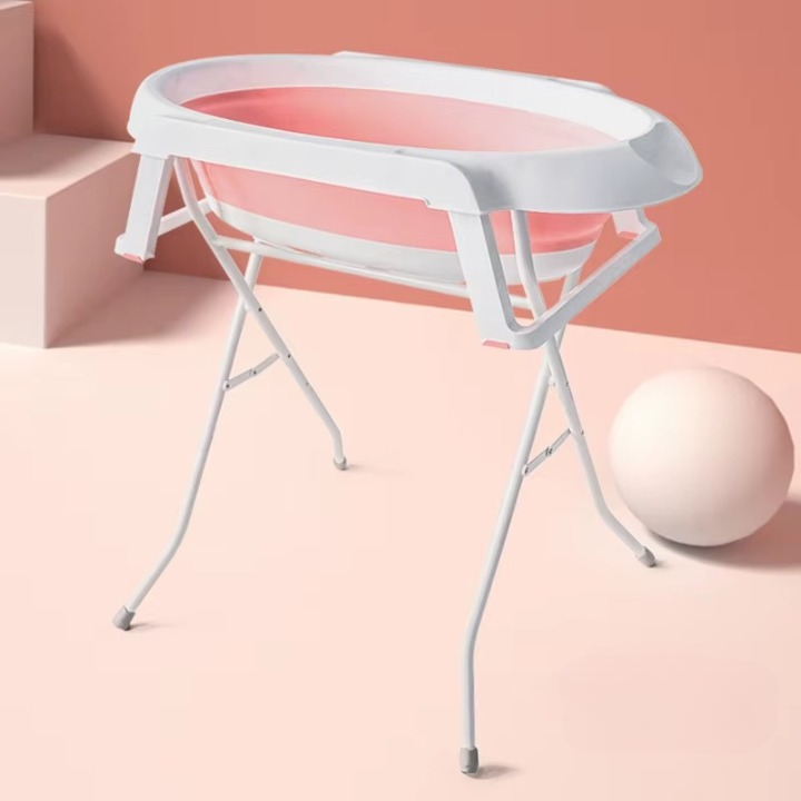  Baignoire bébé sur pied rose