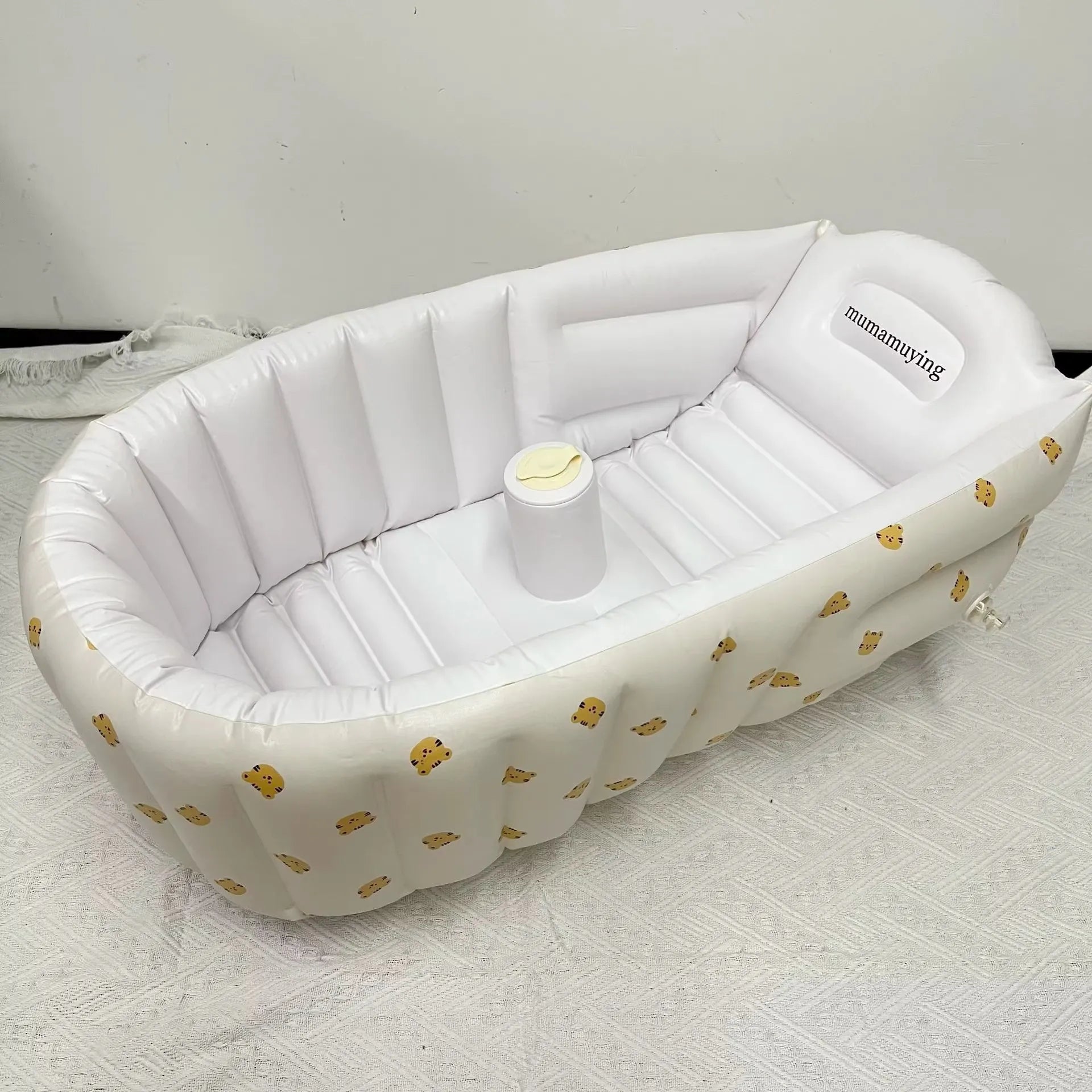 Baignoire pour bébé gonflable avec pompe, variante Petit tigre