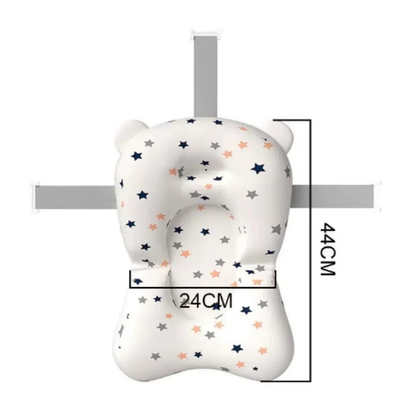 Coussin, baignoire, bébé, ourson : motifs et dimensions.