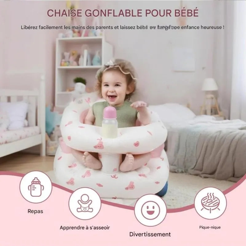 bébé assis dans un siège de bain gonflable protection 360 degrés à la maison